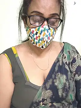 Snapshot of sweet-lotus chatting on 07-17-26, 04:41 sweet-lotus online show from 07-17-26, 04:41