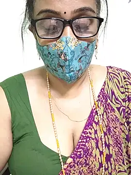 Snapshot of sweet-lotus chatting on 07-23-26, 04:43 sweet-lotus online show from 07-23-26, 04:43