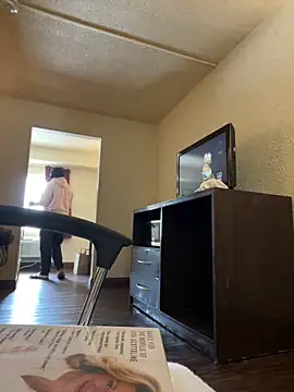 Snapshot of jrnice8tsix chatting on 02-17-26, 03:29 jrnice8tsix online show from 02-17-26, 03:29