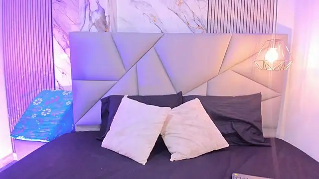 Tatihornyy online show from 03-24-26, 11:37