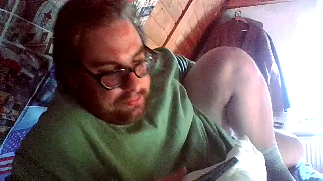 chubbyDavid1998 online show from 10-27-25, 12:20