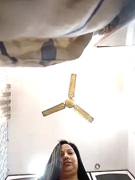 Cute-Janvi20 online show from 11-13-25, 06:18