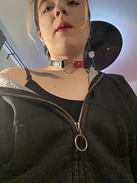 Cherry   Blossom online show from 11-21-25, 12:15