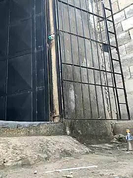 Snapshot of Master_pigdirty chatting on 09-11-25, 01:33 Master pigdirty online show from 09-11-25, 01:33