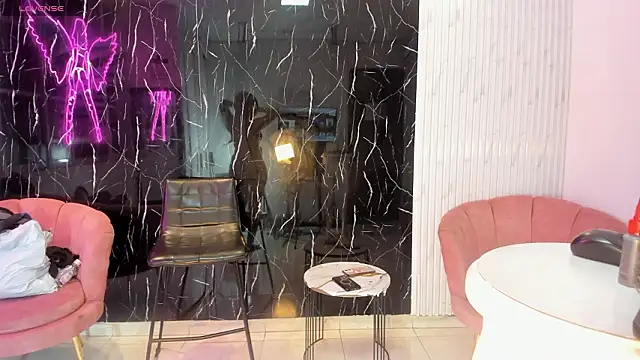 Nini Beyker online show from 03-06-26, 12:12