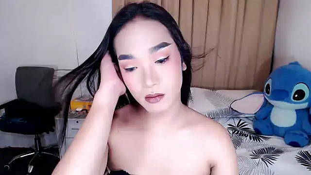 Snapshot of AsianHugeWildSaussage chatting on 06-17-26, 01:45 AsianHugeWildSaussage online show from 06-17-26, 01:45