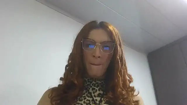 Emma Lodge online show from 07-08-26, 01:37