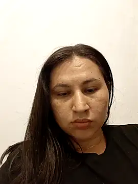Snapshot of victoriadaniela chatting on 04-16-26, 01:50 victoriadaniela online show from 04-16-26, 01:50
