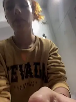 Snapshot of AriaBliss- chatting on 09-30-25, 09:47 AriaBliss- online show from 09-30-25, 09:47