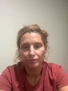 BaddieBossXX2 online show from 06-27-26, 09:53