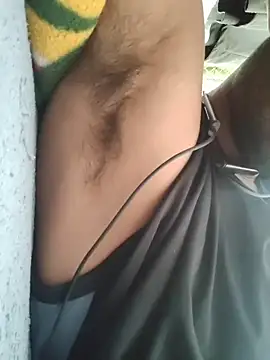 Snapshot of Fit_Guy143 chatting on 11-16-25, 09:37 Fit Guy143 online show from 11-16-25, 09:37