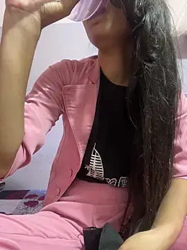 Snapshot of Sandhya_77 chatting on 06-02-26, 05:53 Sandhya 77 online show from 06-02-26, 05:53