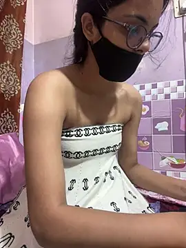 Snapshot of Sandhya_77 chatting on 07-07-26, 07:34 Sandhya 77 online show from 07-07-26, 07:34