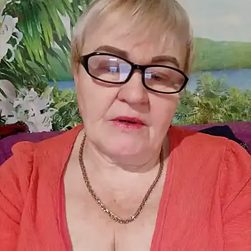 Snapshot of VioletSweet5566 chatting on 10-25-25, 08:00 VioletSweet5566 online show from 10-25-25, 08:00