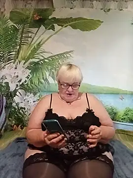 VioletSweet5566 online show from 07-17-26, 04:01