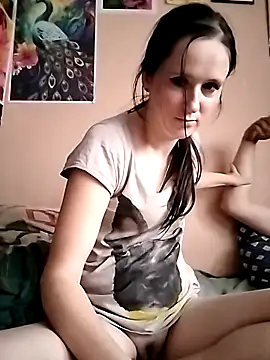 Snapshot of HardCouple33 chatting on 05-18-26, 06:25 HardCouple33 online show from 05-18-26, 06:25