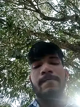 Snapshot of sanu_local chatting on 11-04-25, 08:13 sanu local online show from 11-04-25, 08:13