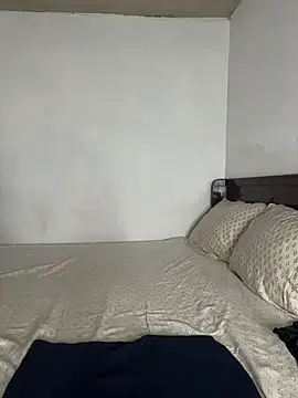  foreigntitts online show from 01-15-26, 08:56