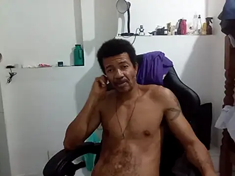 moreno25centimetro online show from 11-08-25, 02:34