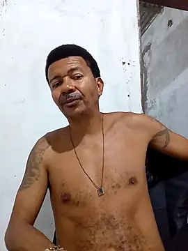 moreno25centimetro online show from 03-22-26, 10:24