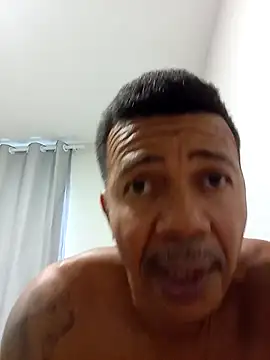 moreno25centimetro online show from 07-03-26, 12:00