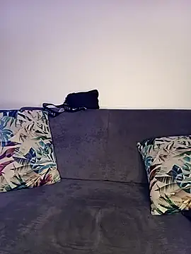 Snapshot of Enzo-wolf33 chatting on 10-13-25, 01:38 Enzo-wolf33 online show from 10-13-25, 01:38