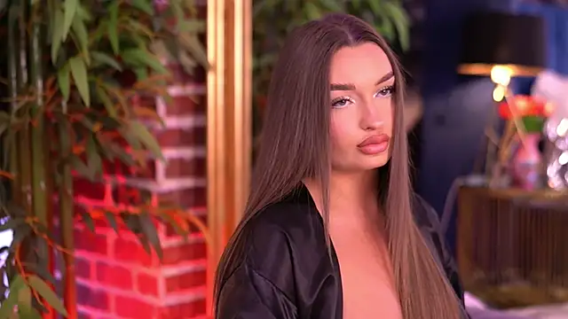 MillaSerene online show from 12-14-25, 07:14