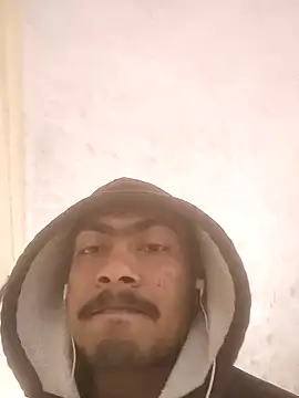 Snapshot of sexy_boy_47 chatting on 11-18-25, 10:31 sexy boy 47 online show from 11-18-25, 10:31