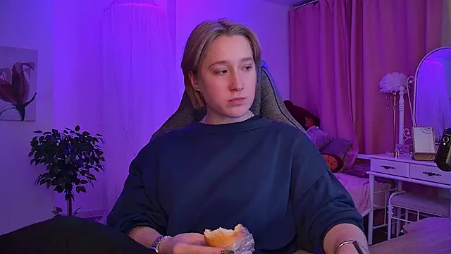 CinBellamy online show from 01-18-26, 05:33