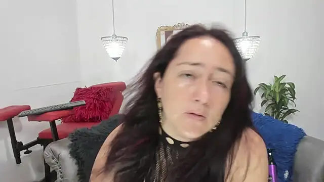 Snapshot of naughty_milf_esmeralda chatting on 07-17-26, 02:29 naughty milf esmeralda online show from 07-17-26, 02:29
