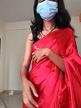 Shivani2002 online show from 11-19-25, 01:38