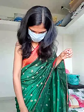 Shivani2002 online show from 02-15-26, 10:25