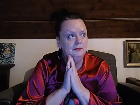 Snapshot of TiffanyMature chatting on 07-02-26, 08:04 TiffanyMature online show from 07-02-26, 08:04