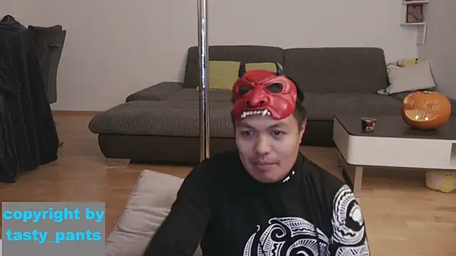 Tasty pants online show from 10-31-25, 08:21