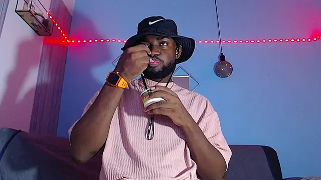 eebony stallion online show from 03-10-26, 03:00