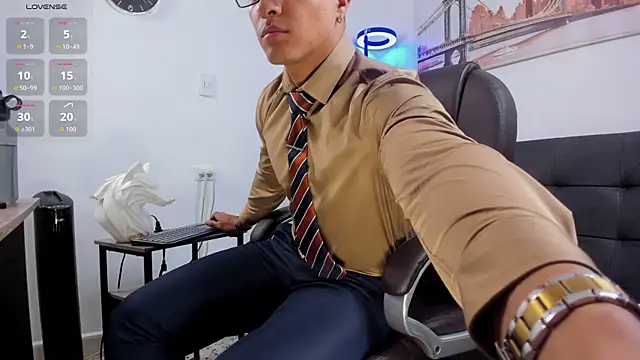 Dash Bukoski online show from 11-04-25, 12:48