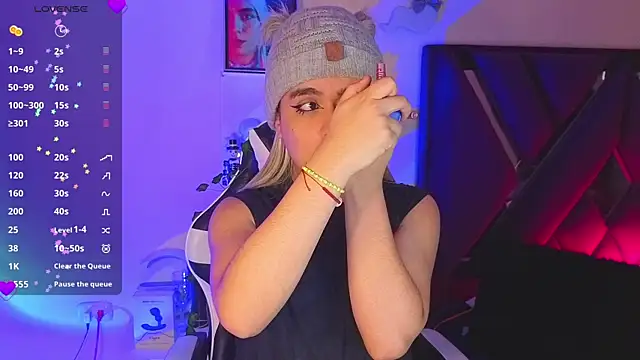 derek greyy  online show from 11-12-25, 06:41