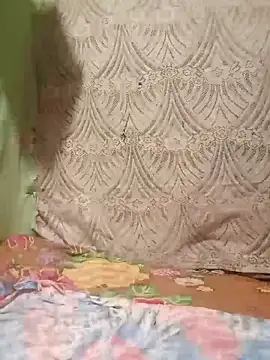 hotmomma8 online show from 09-23-25, 12:41