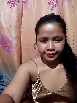 Snapshot of hotmomma8 chatting on 06-05-26, 02:51 hotmomma8 online show from 06-05-26, 02:51