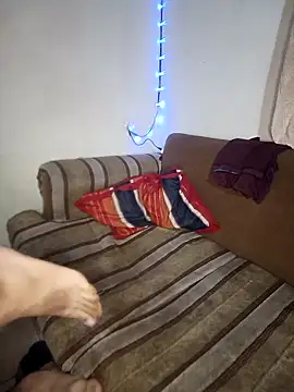 Snapshot of causak chatting on 10-11-25, 03:39 causak online show from 10-11-25, 03:39