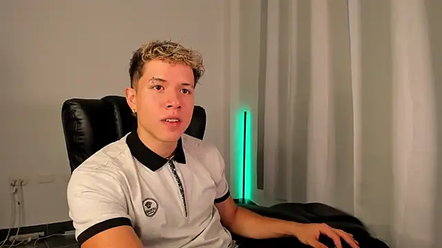 nathan blake online show from 11-20-25, 08:41