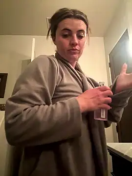 M1l3yD3w online show from 01-12-26, 02:06