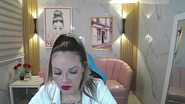 Jade Jones a online show from 10-02-25, 03:57