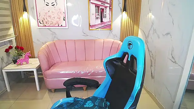 Jade Jones a online show from 10-08-25, 04:10