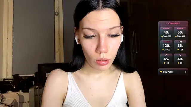 AlfredaBillegas online show from 09-29-25, 06:24