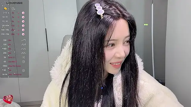 Amy-i online show from 02-08-26, 07:06