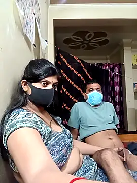 Snapshot of reena502 chatting on 09-16-25, 06:42 reena502 online show from 09-16-25, 06:42