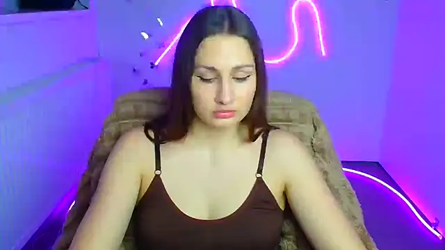 Stefanie Sweet online show from 04-07-26, 11:32