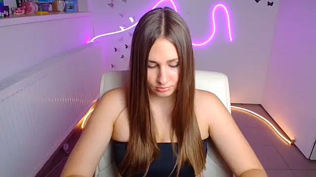 Snapshot of Stefanie_Sweet chatting on 08-06-26, 05:59 Stefanie Sweet online show from 08-06-26, 05:59