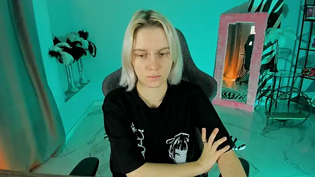 BethanyCloud online show from 01-14-26, 02:17